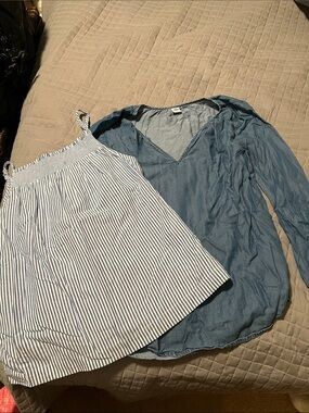 Old navy Striped Smocked Tank & Chambray V-Neck Top Duo - Blue/White